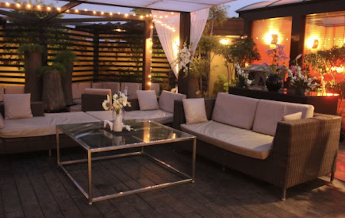 Skybar lighting detail