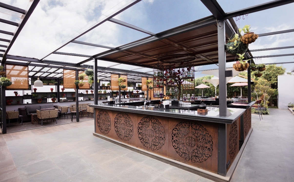 Skybar interior